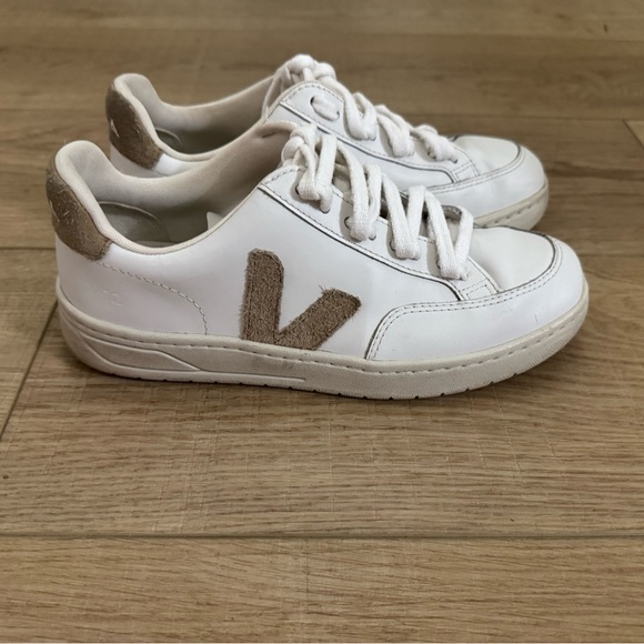 Veja Shoes - Veja White Sneakers with Tan Suede V Logo